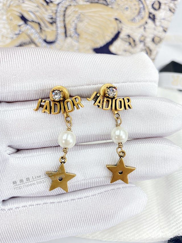 Dior飾品 迪奧經典熱銷款耳環 新款金色復古字母JADIOR長款耳釘  zgd1007